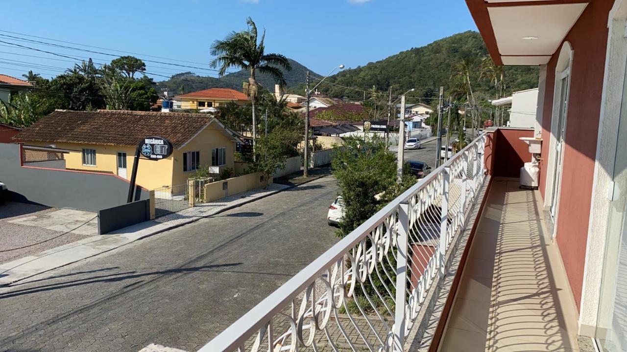 Apartamento Centro Porto Belo!! Luaran gambar
